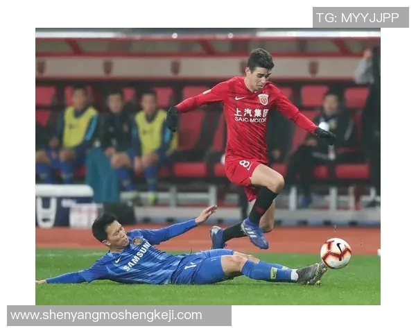 上海足球队迎来速度革命助力球队重塑辉煌新篇章