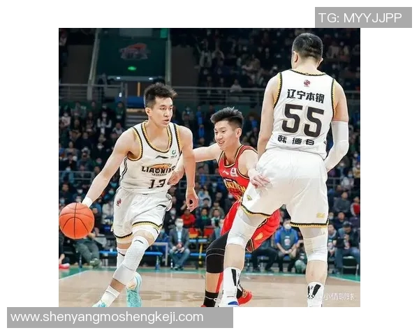 广州篮球队进攻战术解析：深度剖析球队的得分策略与执行力